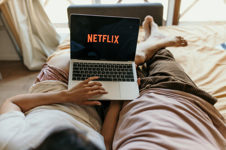 Minder mensen kijken Netflix na stappen tegen delen account